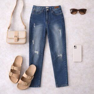 💙  YMI Distressed Denim Jeans Women’s Size 7 Blue Mid-Rise Casual